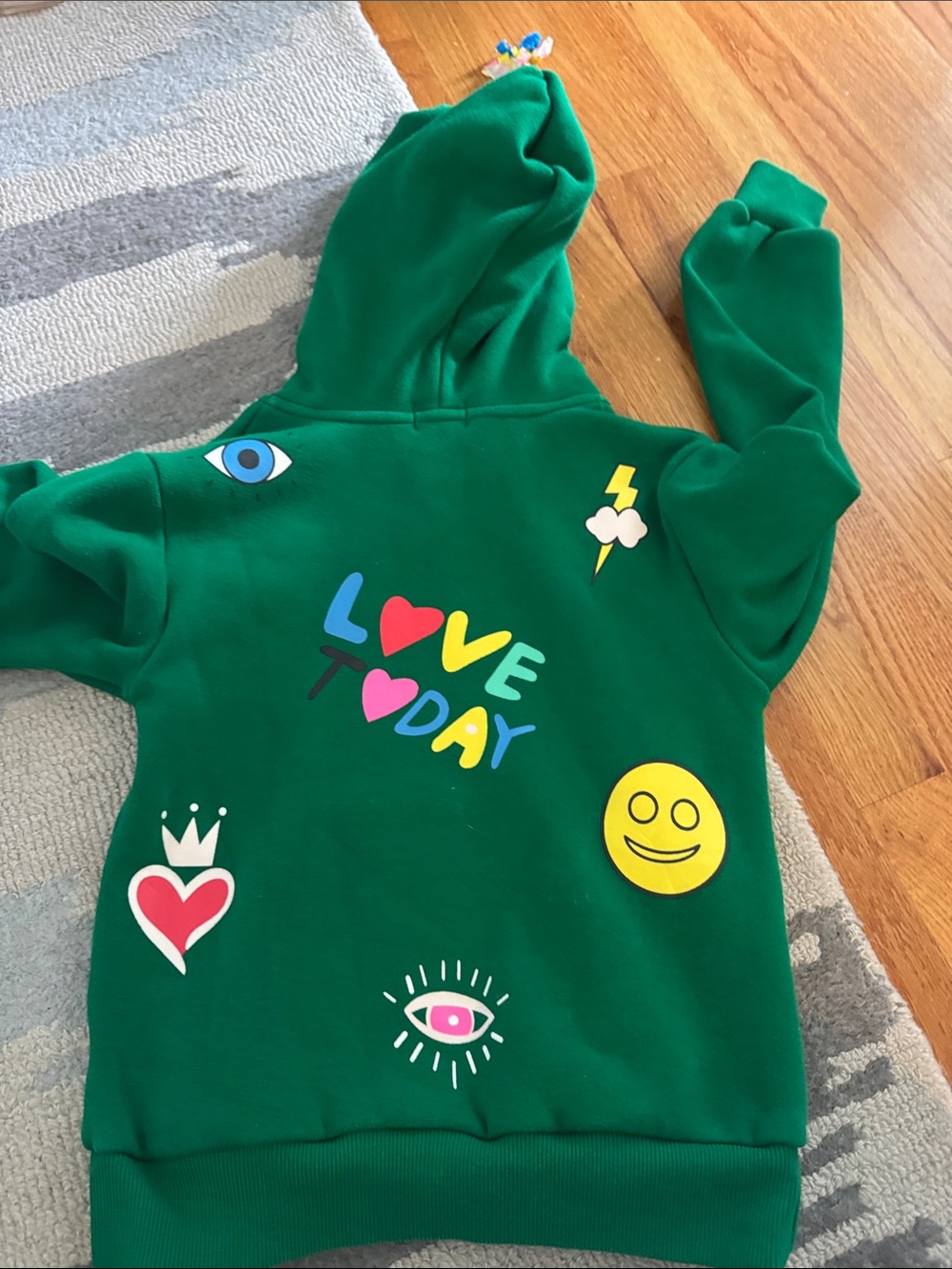 Lola + The Boys Green Kids Matching Set with Colorful Patch Graphics - Picture 5 of 7